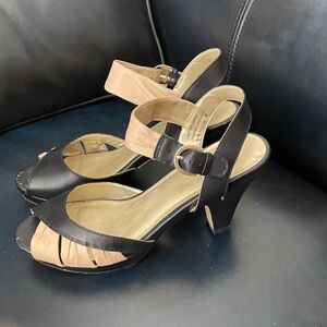 SEYCHELLES Could Have Danced All Night size 8